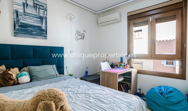 Resale - House -
Algorfa - ALGORFA