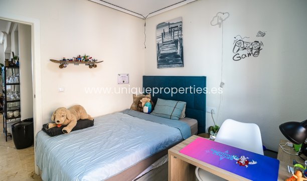 Resale - House -
Algorfa - ALGORFA