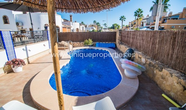 Resale - House -
Algorfa - ALGORFA