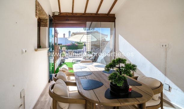 Resale - House -
Algorfa - ALGORFA