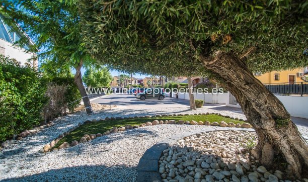 Resale - House -
Algorfa - ALGORFA