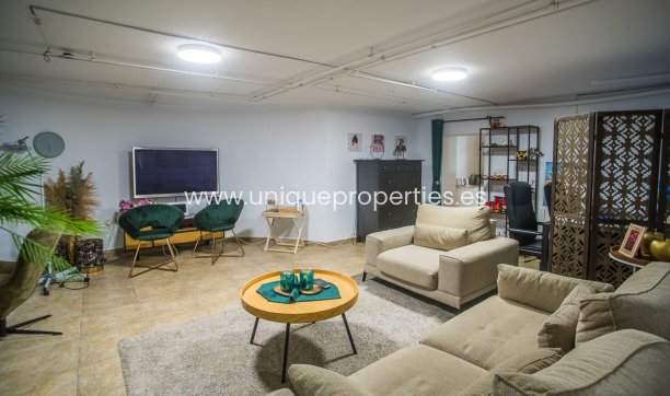 Resale - House -
Algorfa - ALGORFA