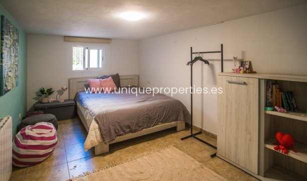 Resale - House -
Algorfa - ALGORFA
