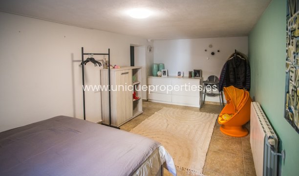 Resale - House -
Algorfa - ALGORFA