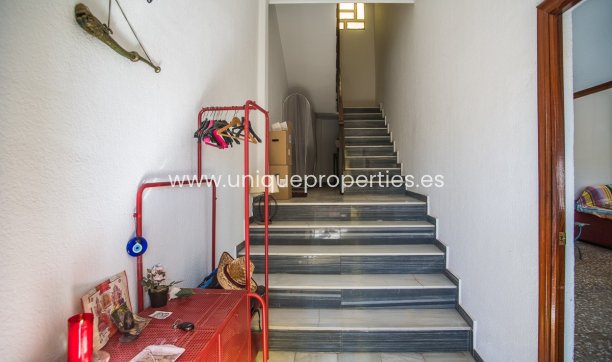 Resale - House -
Orihuela - Redovan