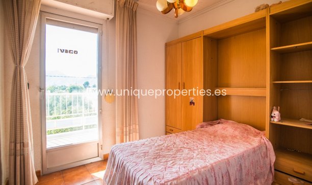 Resale - House -
Orihuela - Redovan