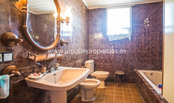 Resale - House -
Orihuela - Redovan