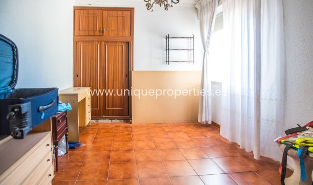 Resale - House -
Orihuela - Redovan