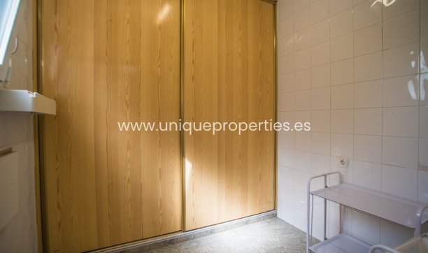 Resale - Villa -
Orihuela - La Matanza