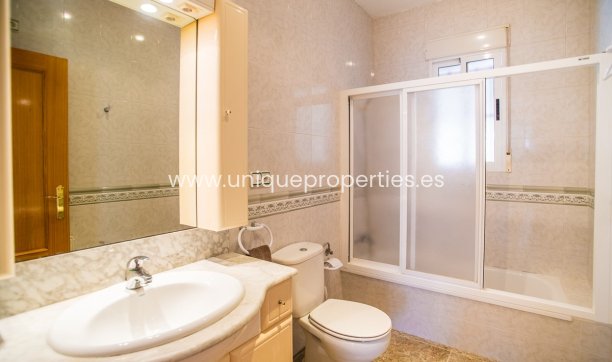 Resale - Villa -
Orihuela - La Matanza