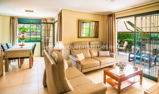 Resale - House -
Torrevieja - LOS BALCONES - LOS ALTOS