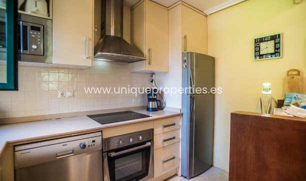 Resale - House -
Torrevieja - LOS BALCONES - LOS ALTOS