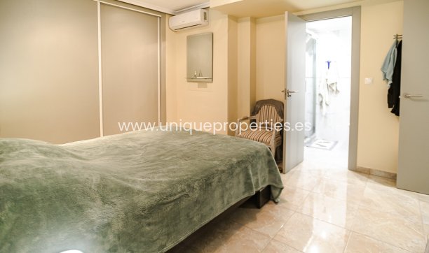 Resale - House -
Torrevieja - LOS BALCONES - LOS ALTOS