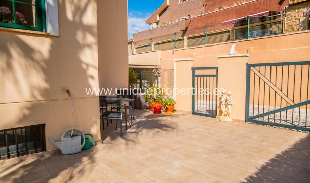 Resale - House -
Torrevieja - LOS BALCONES - LOS ALTOS