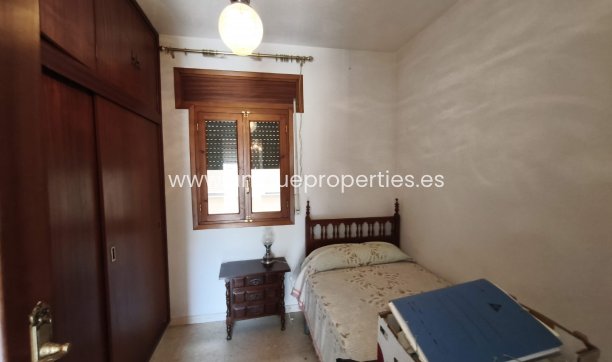 Revente - Apartment -
Purchena
