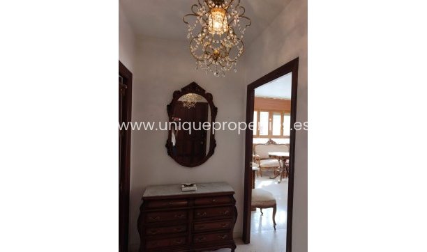 Revente - Apartment -
Purchena