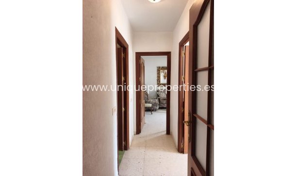 Revente - Apartment -
Purchena