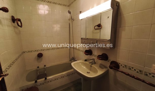 Revente - Apartment -
Purchena