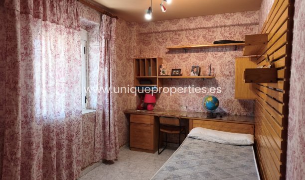 Reventa - Village House -
Cela