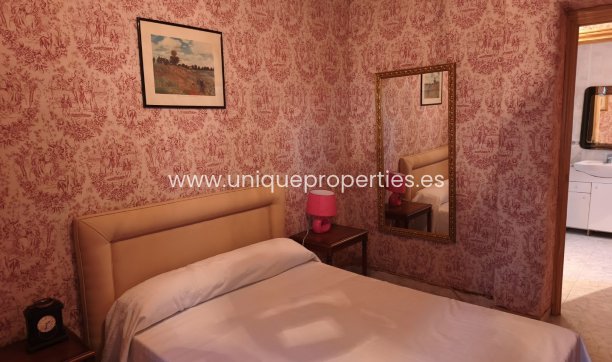 Reventa - Village House -
Cela
