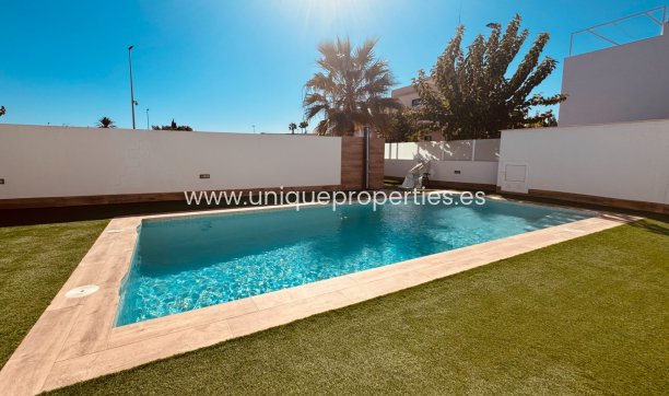 Revente - Apartment -
San Pedro del Pinatar - Lo pagan