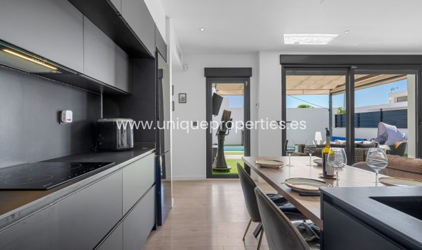 Revente - Villa -
FORTUNA - LAS KALENDAS