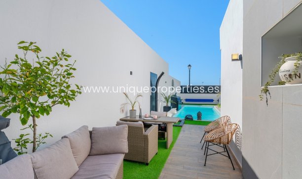 Revente - Villa -
FORTUNA - LAS KALENDAS
