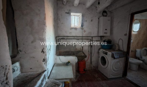 Reventa - Village House -
Purchena