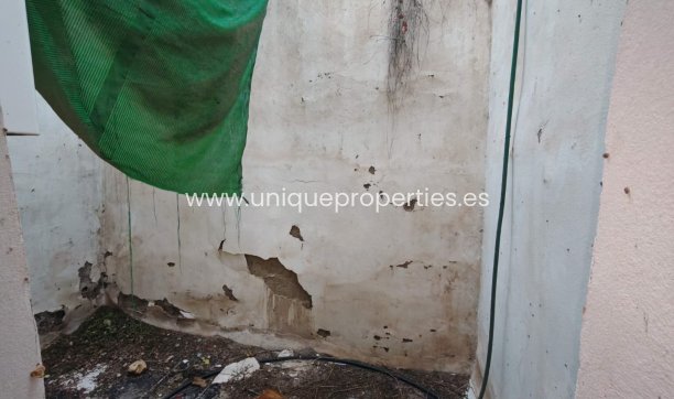 Resale - Village House -
Purchena