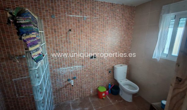 Herverkoop - Village House -
Purchena