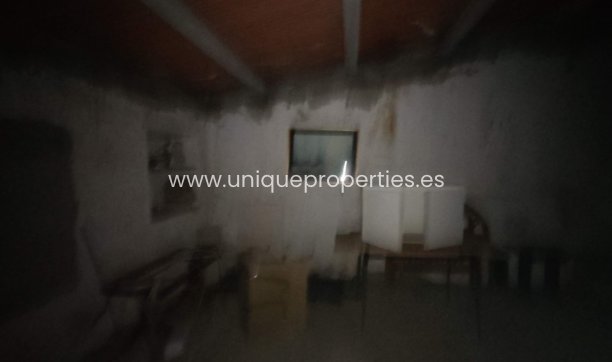 Herverkoop - Village House -
Purchena