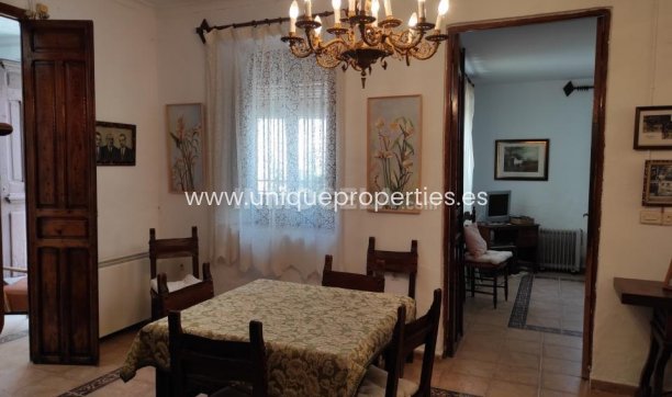 Revente - Village House -
Higueral