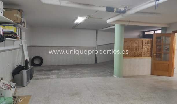 Resale - Village House -
Tijola