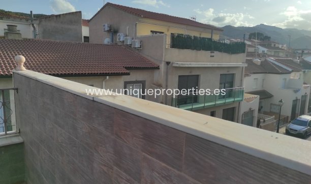 Resale - Village House -
Tijola