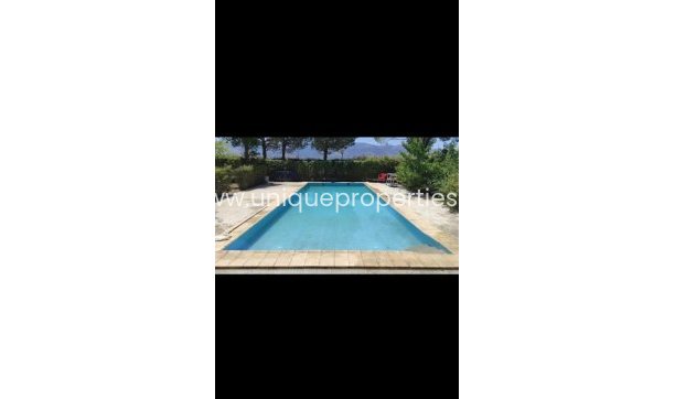 Resale - Villa -
Cela