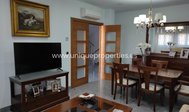 Reventa - Village House -
Olula del Rio