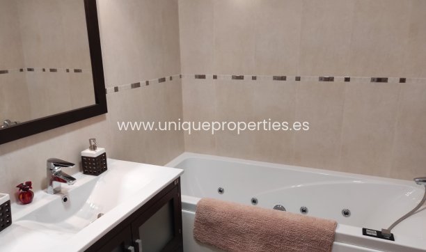 Reventa - Village House -
Olula del Rio