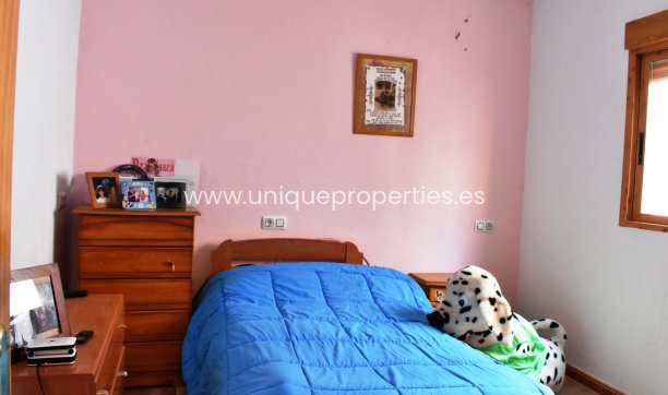 Herverkoop - Village House -
Purchena