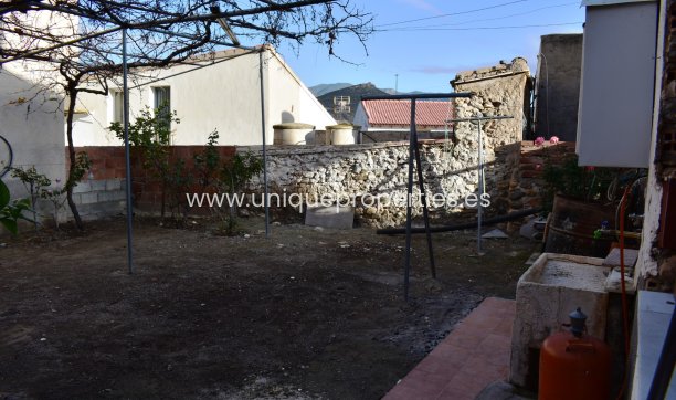 Herverkoop - Village House -
Purchena