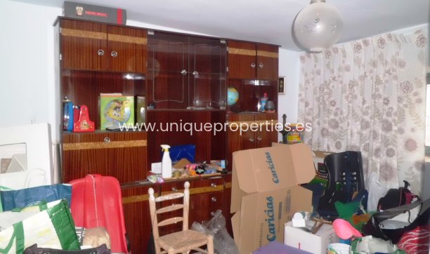 Resale - Village House -
Higueral