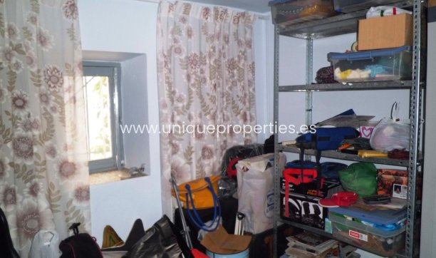 Resale - Village House -
Higueral