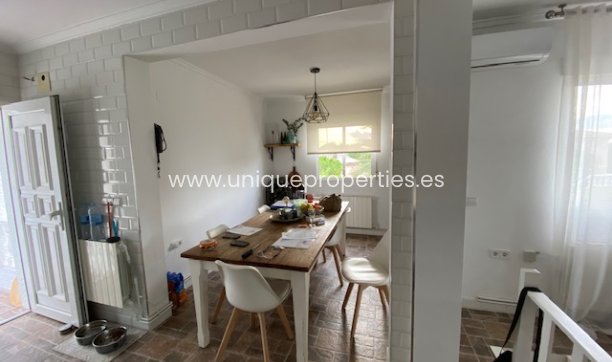 Resale - Villa -
San Miguel de Salinas - san miguel