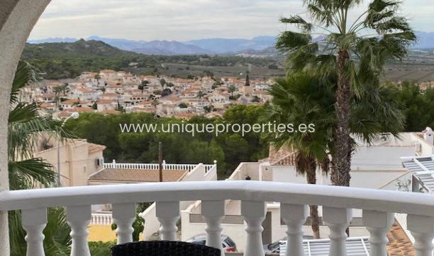 Resale - Villa -
San Miguel de Salinas - san miguel