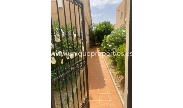 Resale - House - Semi-Detached House -
San Juan de Los Terreros - San Juan de los Terreros  centro