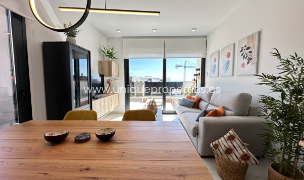 Resale - Penthouse -
ORIHUELA COSTA - Playa Flamenca