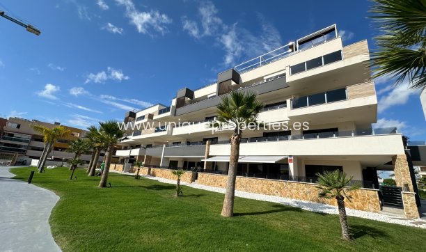 Resale - Penthouse -
ORIHUELA COSTA - Playa Flamenca